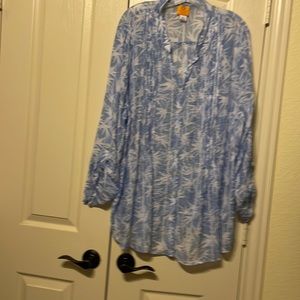 Ruby Road semi sheer tunic size 3X adjustable sleeves  front is pin tucked